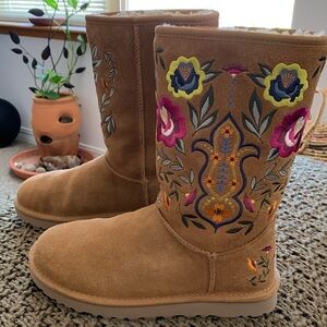UGG W Juliette Mid-Calf Boots